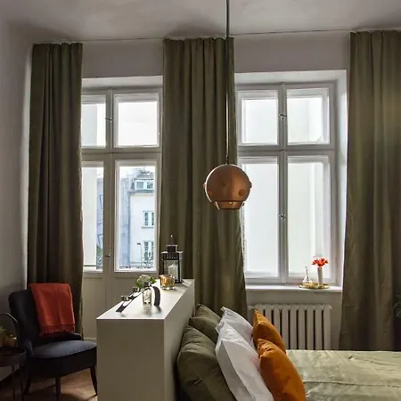 Apartament Nowy świat 28 3*