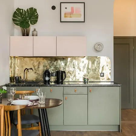 Nowy Swiat 28 公寓 华沙