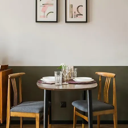 Nowy Swiat 28 Varsovia